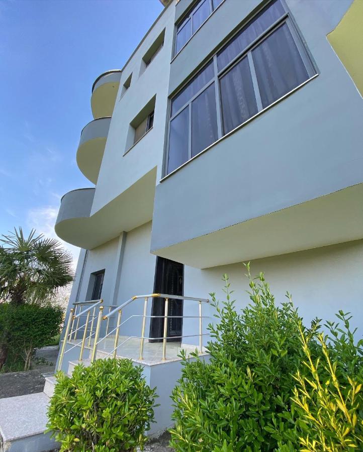 Grey Villa Голем Екстер'єр фото
