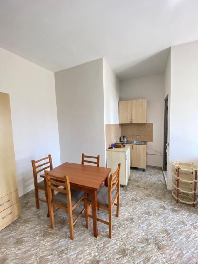 Grey Villa Голем Екстер'єр фото