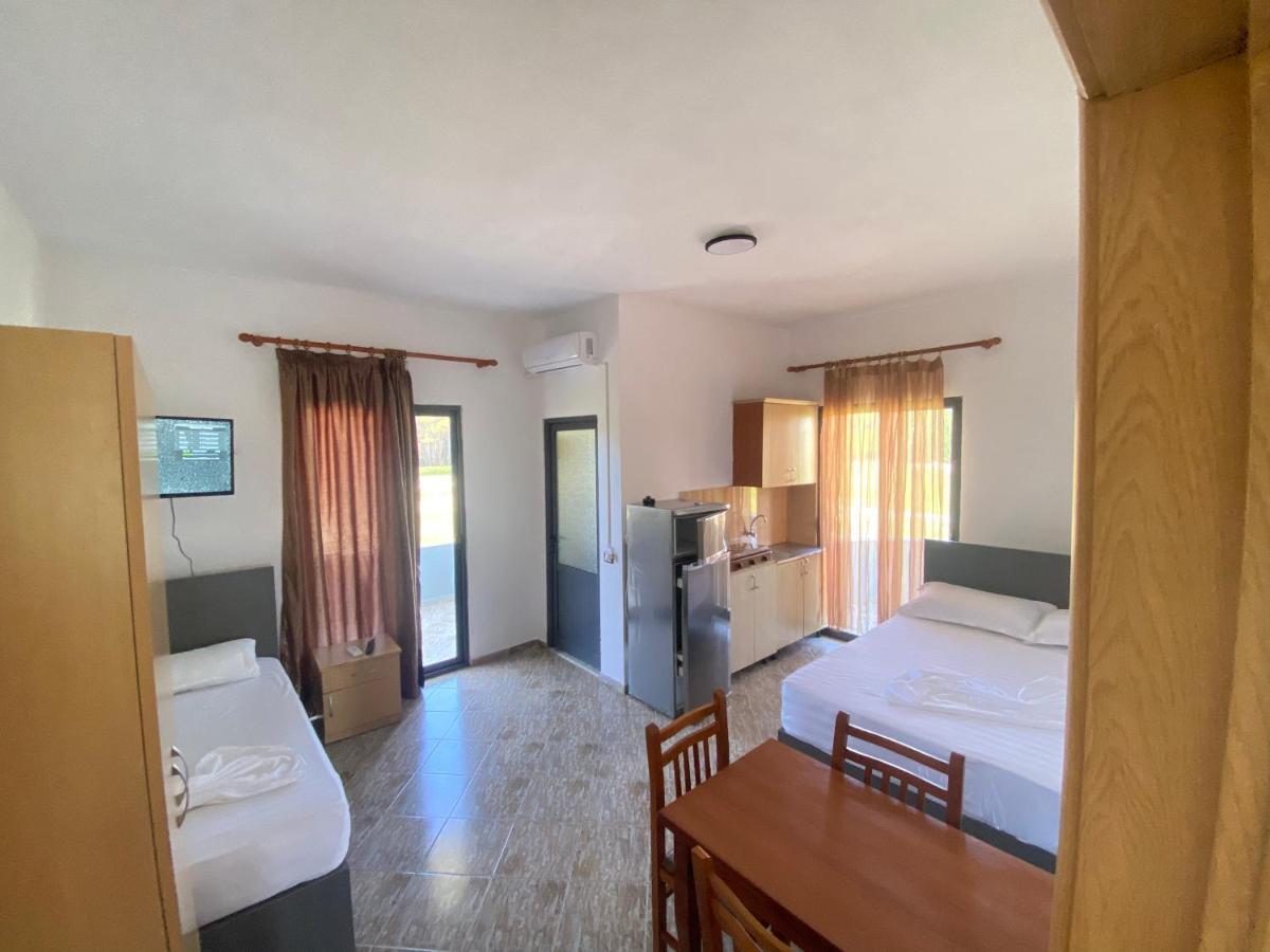 Grey Villa Голем Екстер'єр фото