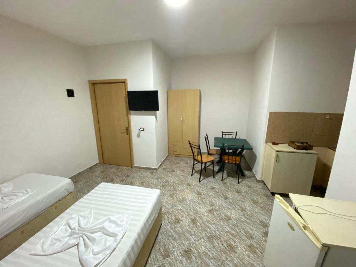 Grey Villa Голем Екстер'єр фото