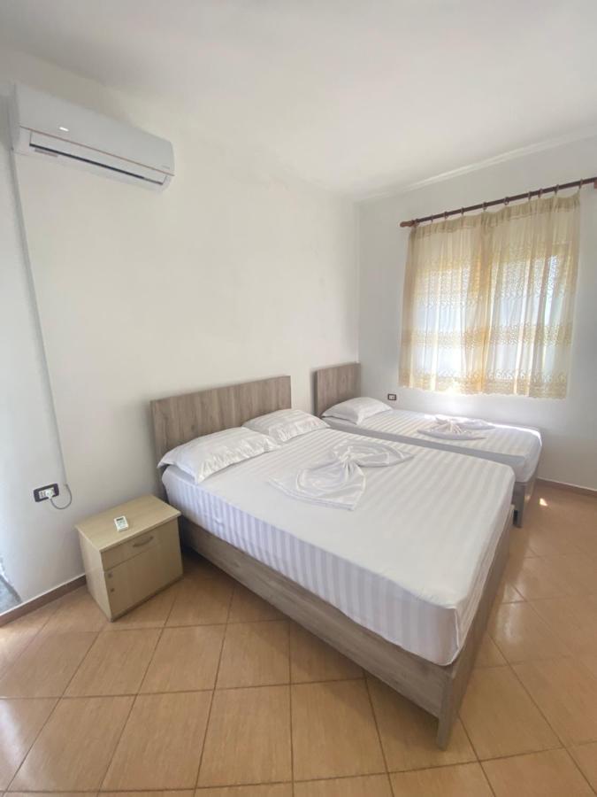 Grey Villa Голем Екстер'єр фото